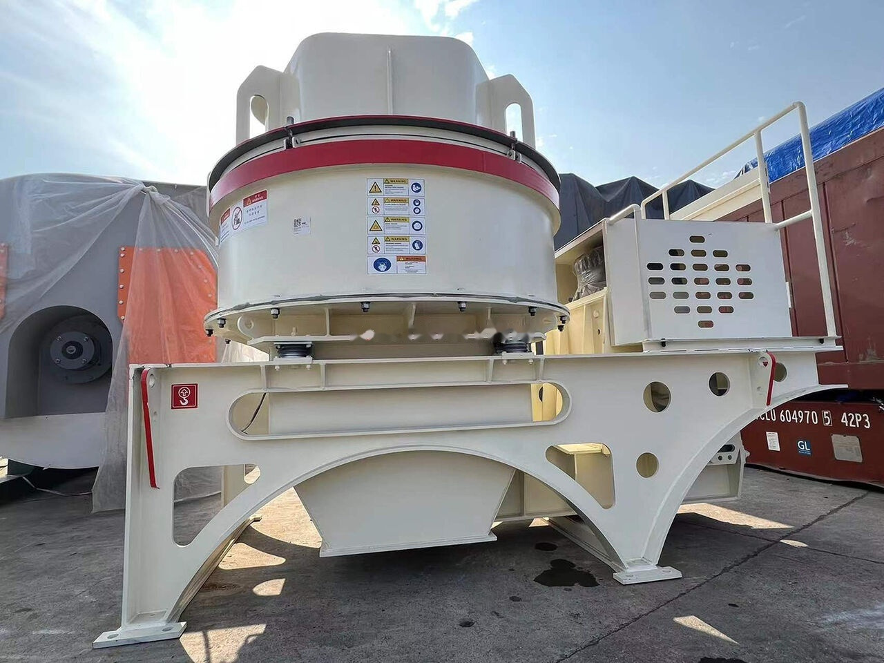 Kinglink KL-7 Vertical Shaft Impactor (VSI) for 5mm Sand Making | 30tph - Purusti: pilt 3 Kinglink KL-7 Vertical Shaft Impactor (VSI) for 5mm Sand Making | 30tph - Purusti: pilt 3