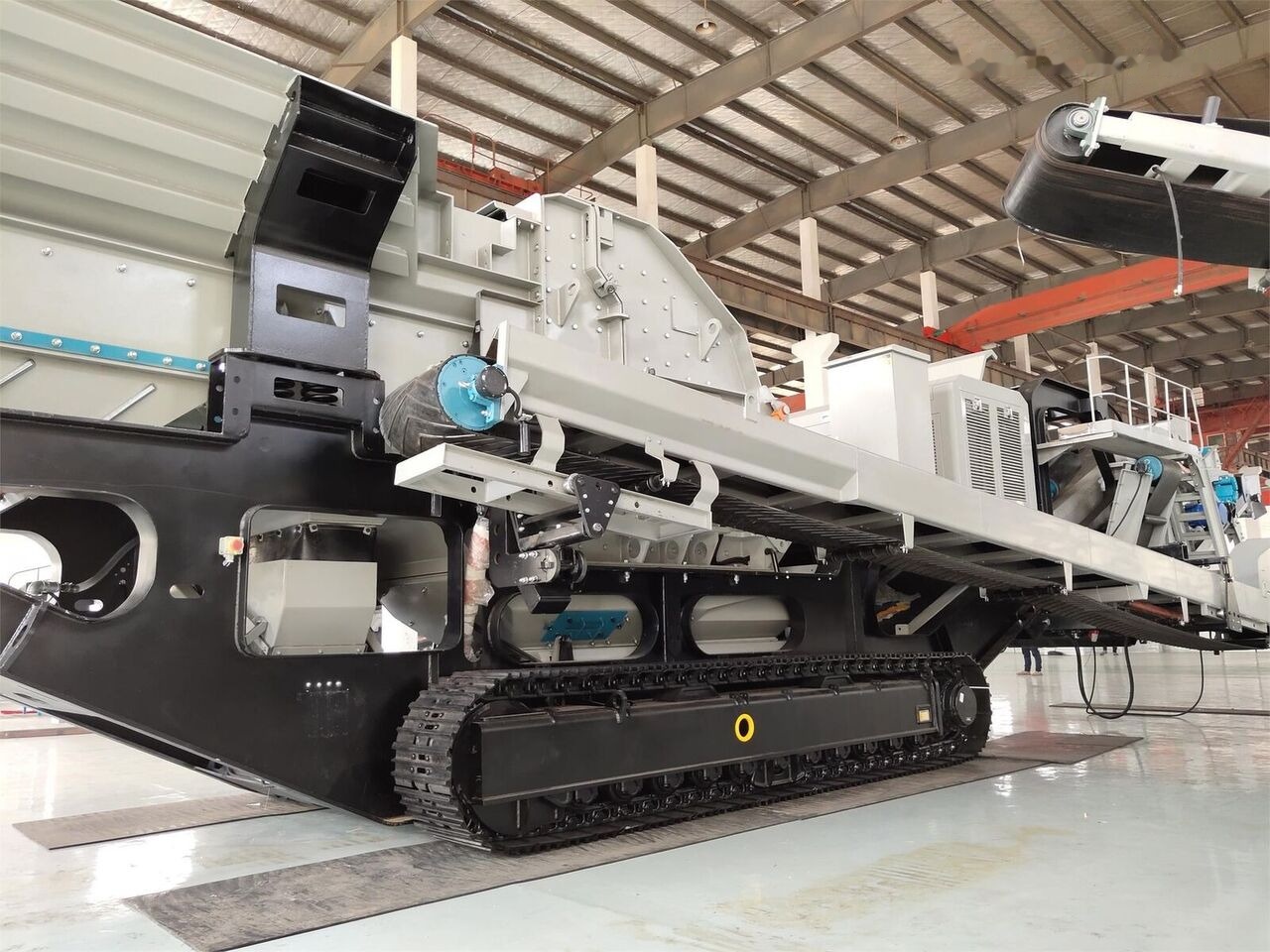Kinglink KL3S2160F1315 Mobile Impact Crusher liising Kinglink KL3S2160F1315 Mobile Impact Crusher: pilt 7