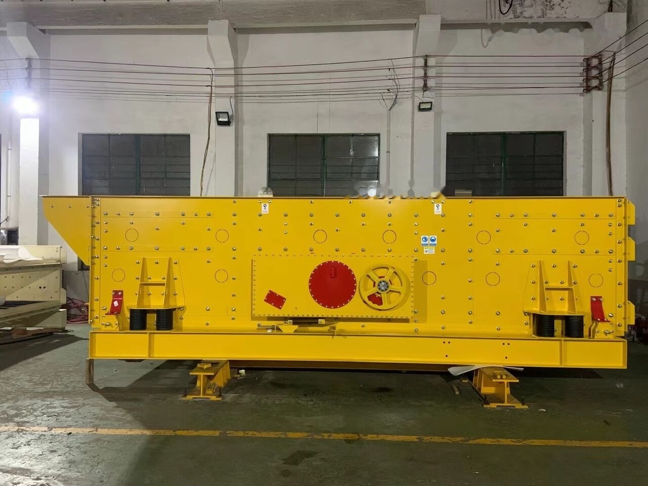 Kinglink KTH Horizontal Vibrating Screen | Triple Shafts - Sõeluja: pilt 2 Kinglink KTH Horizontal Vibrating Screen | Triple Shafts - Sõeluja: pilt 2