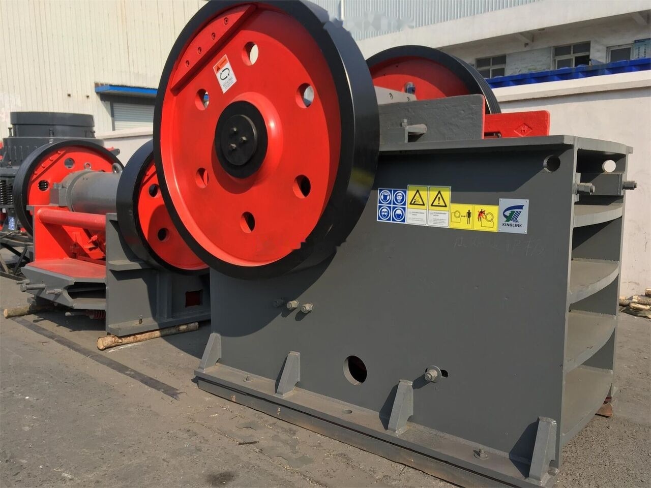 Kinglink PE600x900 Basalt and Granite Jaw Crusher - Lõuapurustaja: pilt 4 Kinglink PE600x900 Basalt and Granite Jaw Crusher - Lõuapurustaja: pilt 4