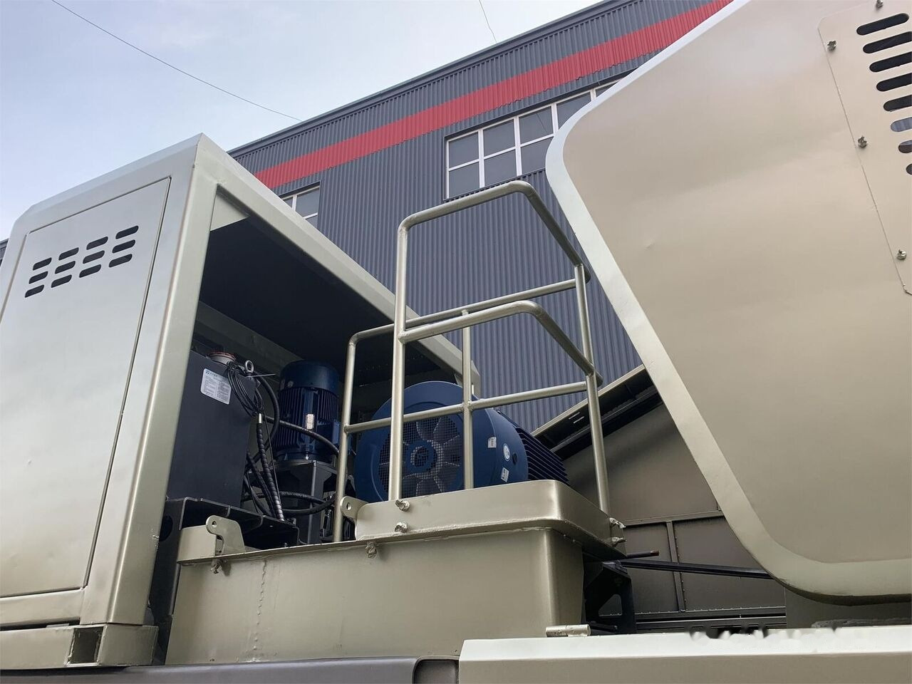 Kinglink Portable Cone Crusher KL3S1860C130 - Koonuspurusti: pilt 2 Kinglink Portable Cone Crusher KL3S1860C130 - Koonuspurusti: pilt 2