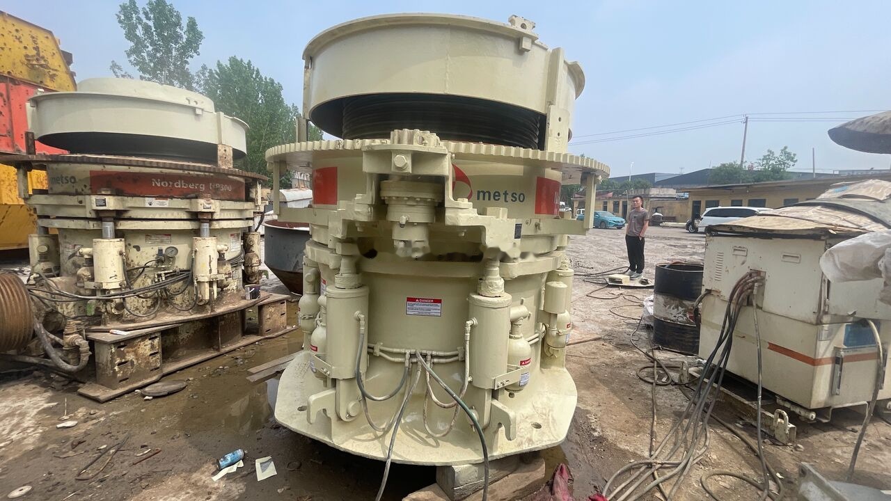 Metso HP300 - Koonuspurusti: pilt 4 Metso HP300 - Koonuspurusti: pilt 4