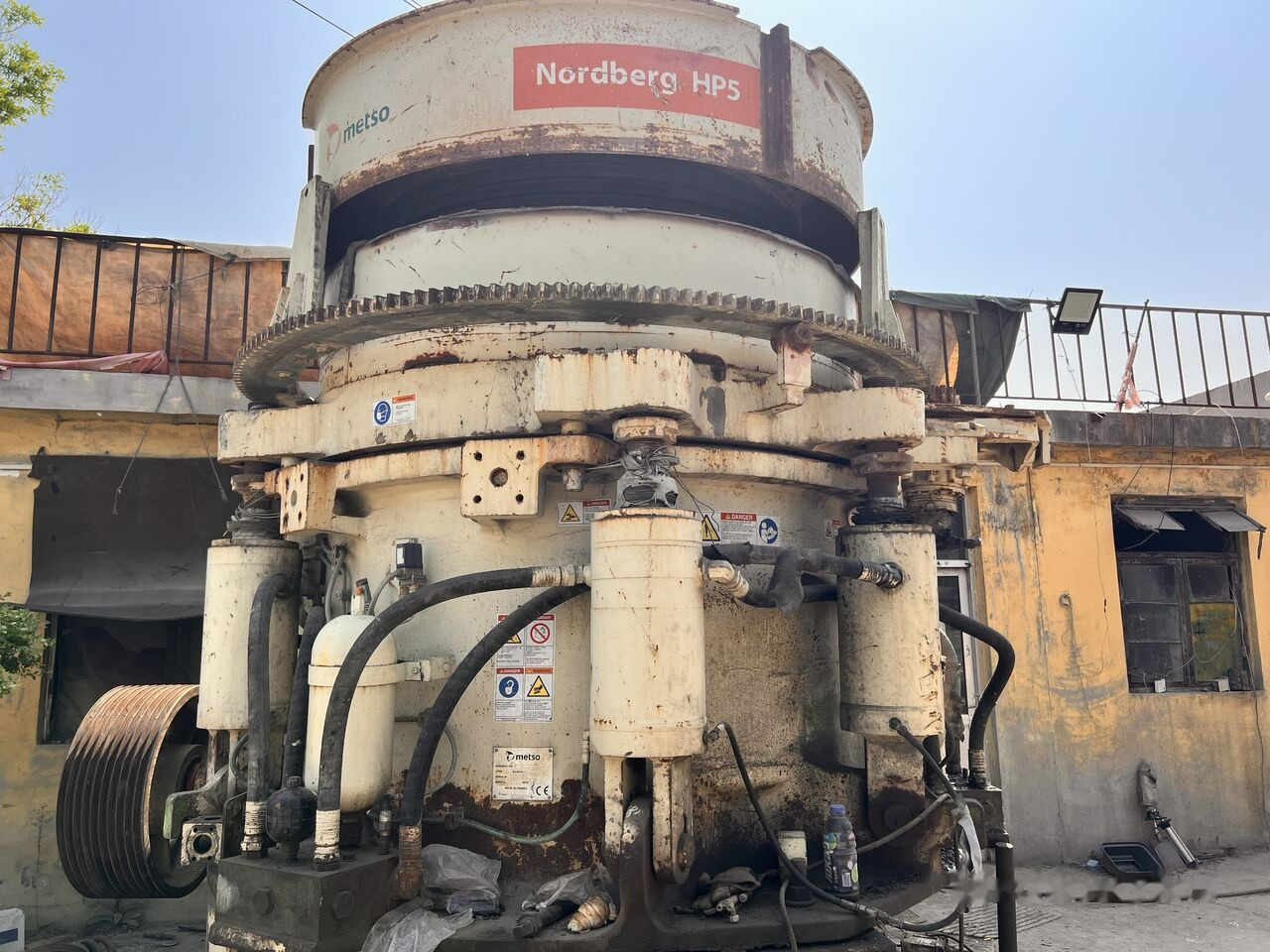 Metso Nordberg HP5 Cone Crusher - Koonuspurusti: pilt 1 Metso Nordberg HP5 Cone Crusher - Koonuspurusti: pilt 1