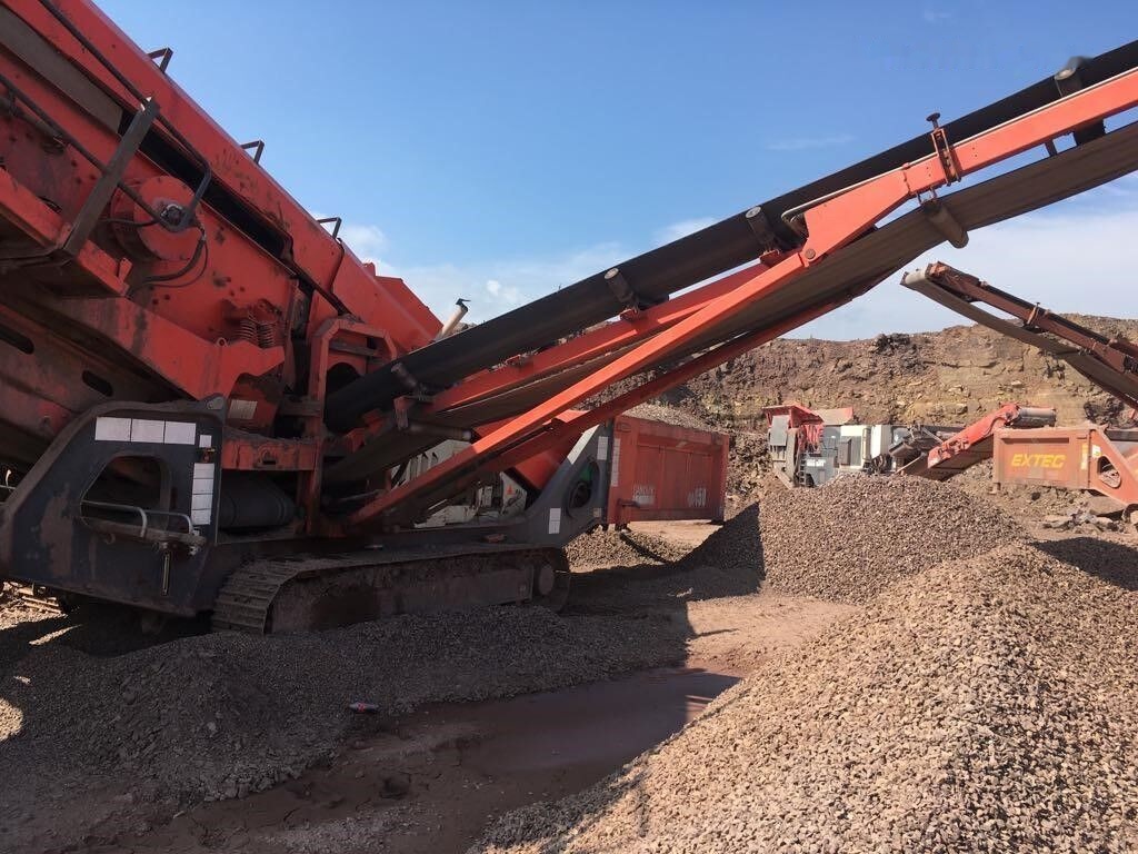 Sandvik QA450 - Sõeluja: pilt 3 Sandvik QA450 - Sõeluja: pilt 3