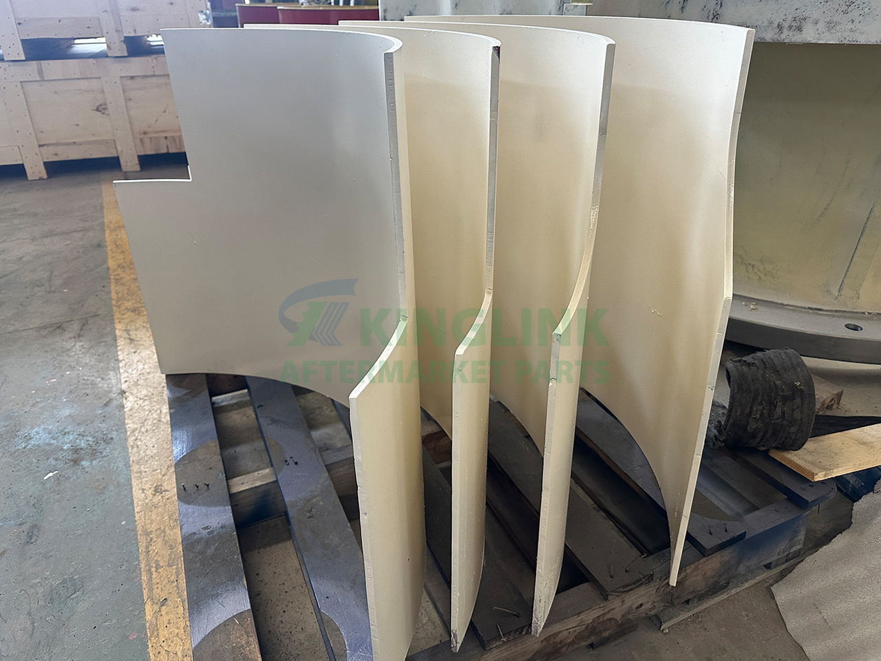KINGLINK Cast Steel Main Frame Liner 1048512826 For HP200 Cone Crusher - Varuosa - Ehitusmasinad: pilt 3 KINGLINK Cast Steel Main Frame Liner 1048512826 For HP200 Cone Crusher - Varuosa - Ehitusmasinad: pilt 3