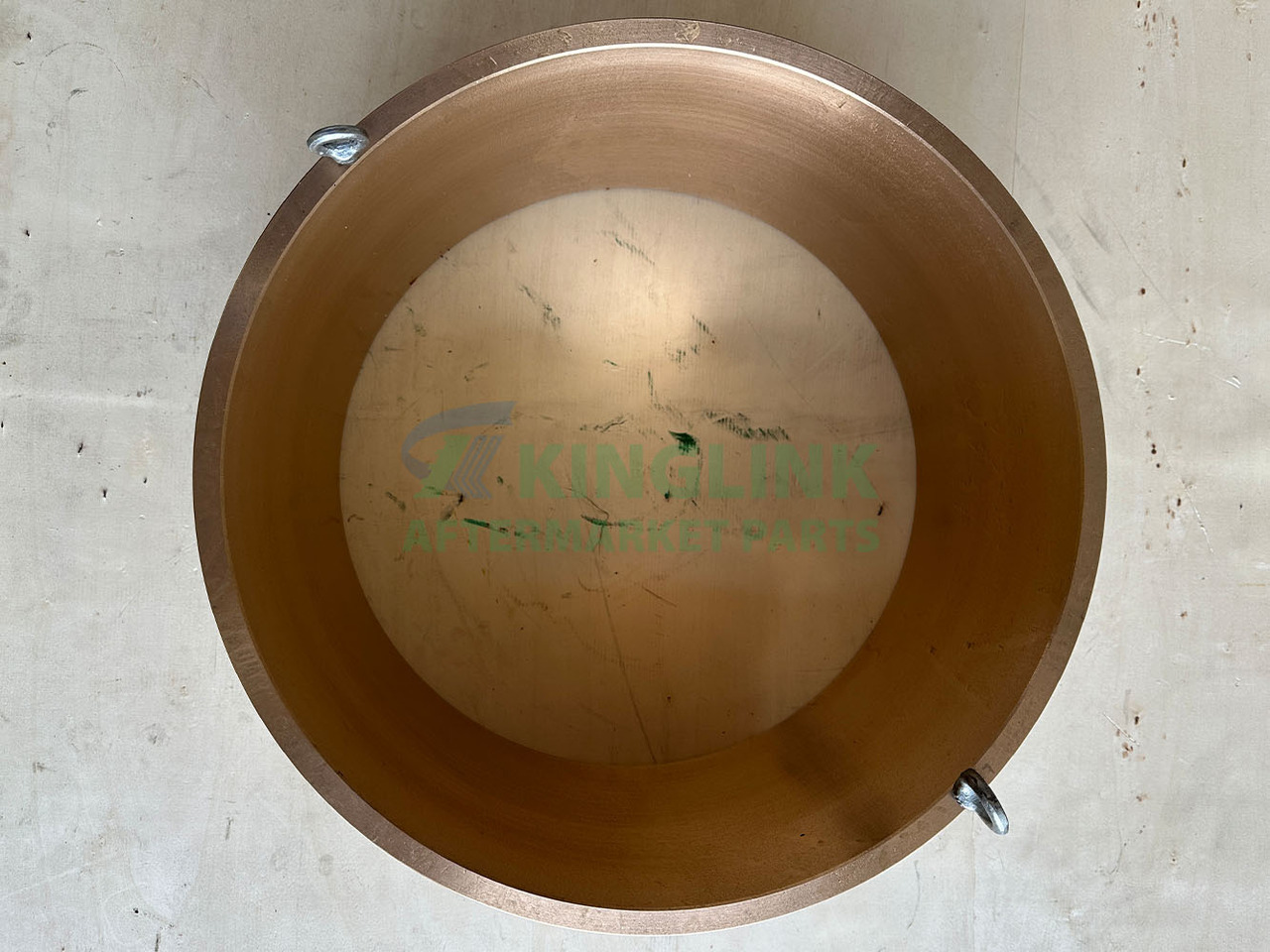 KINGLINK Copper Alloy Lower Head Bushing 1022145730 For HP200 Cone Crusher - Varuosa - Ehitusmasinad: pilt 1 KINGLINK Copper Alloy Lower Head Bushing 1022145730 For HP200 Cone Crusher - Varuosa - Ehitusmasinad: pilt 1