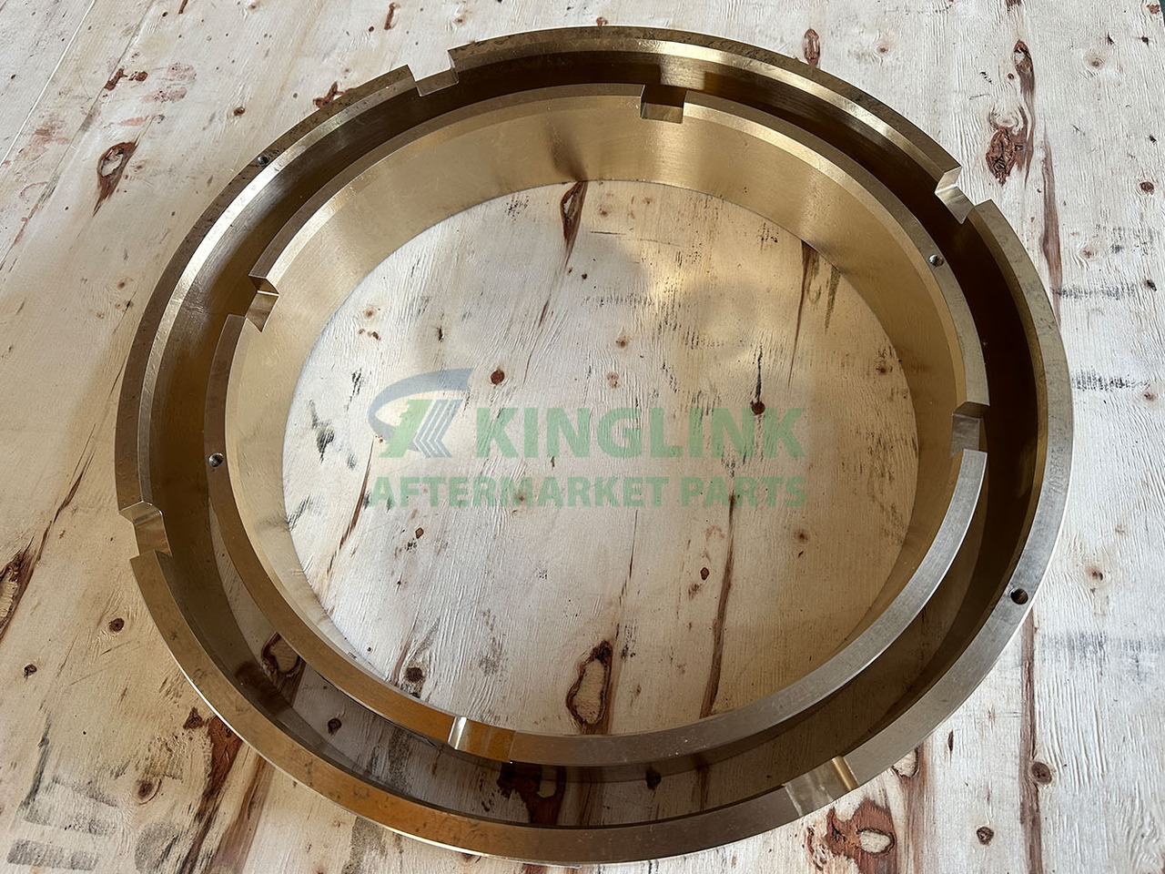 KINGLINK Copper Alloy Upper Head Bushing 1022145719 For HP200 Cone Crusher - Varuosa - Ehitusmasinad: pilt 3 KINGLINK Copper Alloy Upper Head Bushing 1022145719 For HP200 Cone Crusher - Varuosa - Ehitusmasinad: pilt 3