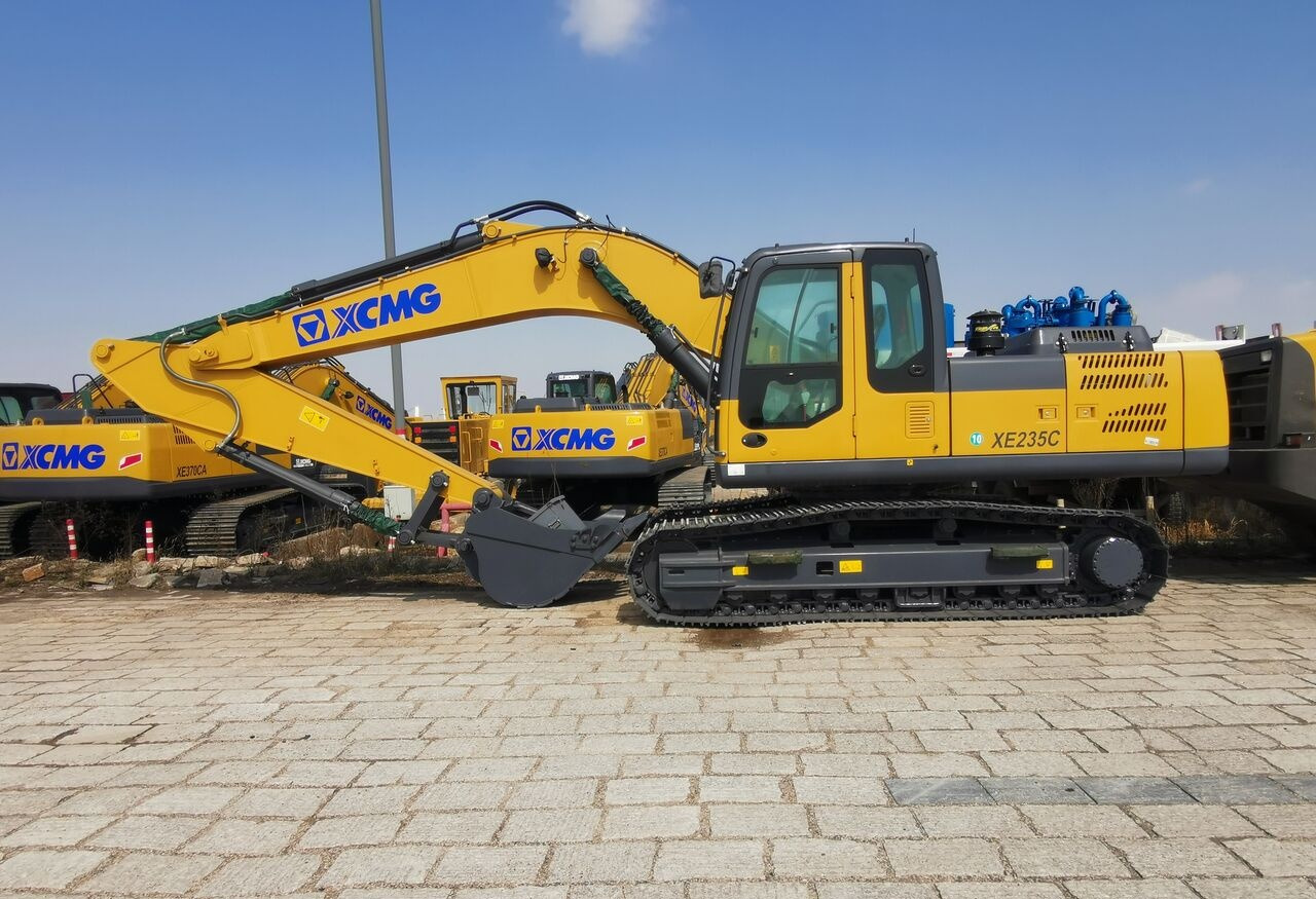 XCMG XE235C - Lintekskavaator: pilt 2 XCMG XE235C - Lintekskavaator: pilt 2