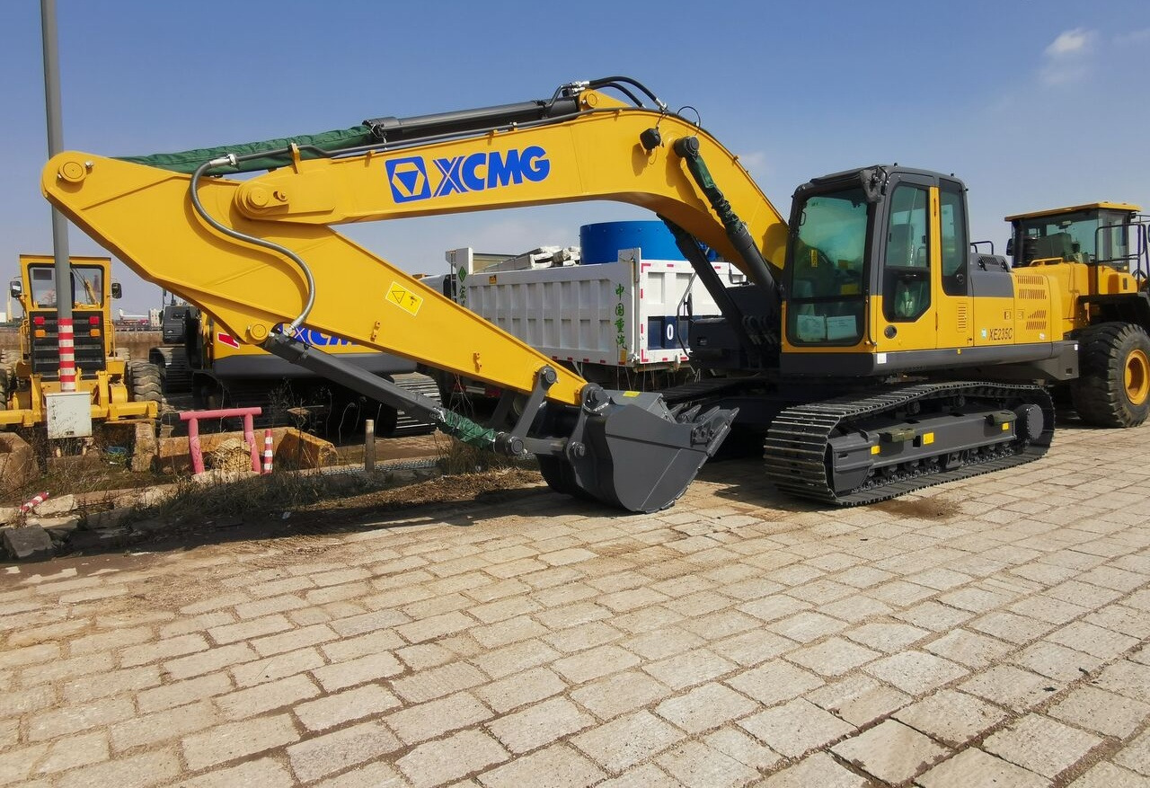 XCMG XE235C - Lintekskavaator: pilt 3 XCMG XE235C - Lintekskavaator: pilt 3