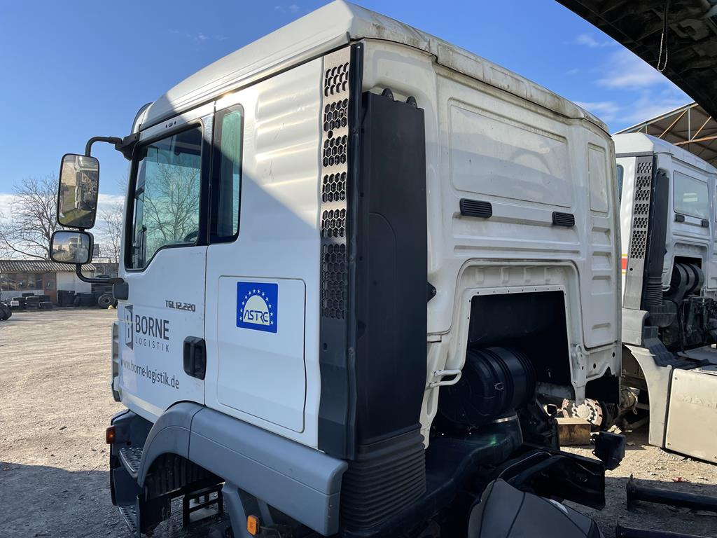 MAN TGL DOUBLE CAB 2012 - Kabiin - Veoauto: pilt 4 MAN TGL DOUBLE CAB 2012 - Kabiin - Veoauto: pilt 4