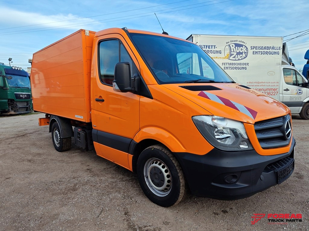 MERCEDES-BENZ 311 – TIPPER – RIGHT HAND DRIVE (RHD) - Tarbesõiduk kallur: pilt 4 MERCEDES-BENZ 311 – TIPPER – RIGHT HAND DRIVE (RHD) - Tarbesõiduk kallur: pilt 4