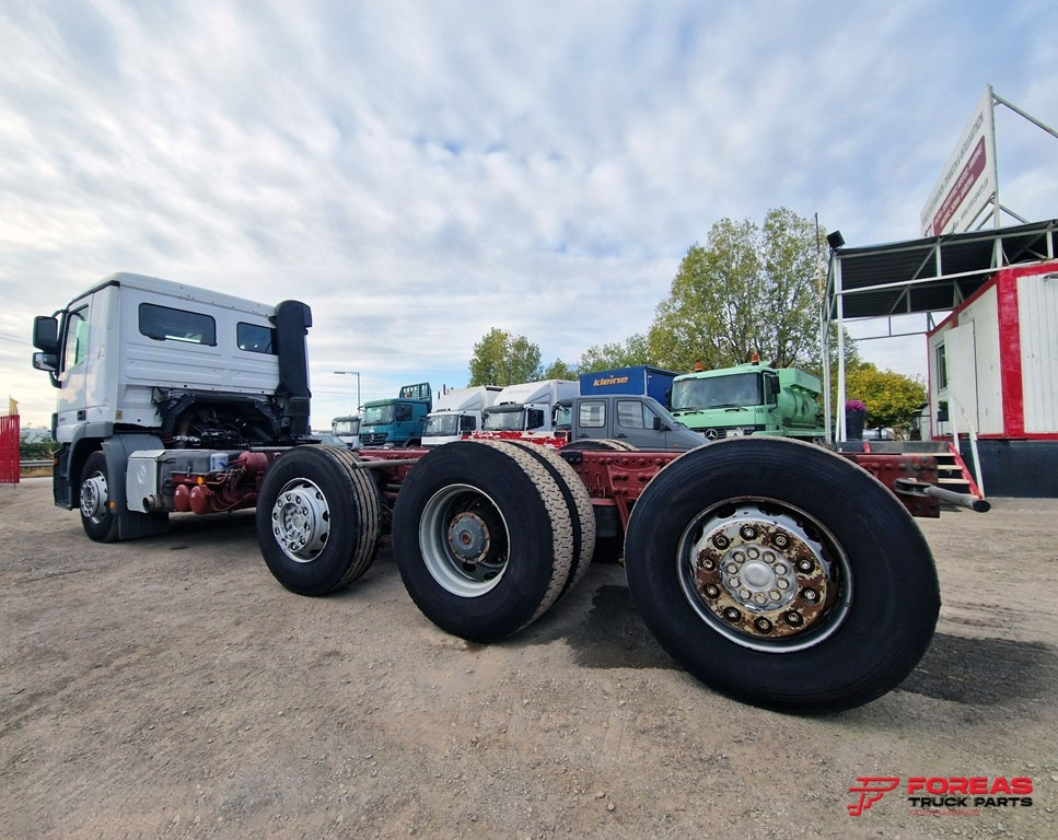 MERCEDES-BENZ ACTROS 3241 8x2 EURO 5 INTARDER - Kabiinišassiiga veoauto: pilt 5 MERCEDES-BENZ ACTROS 3241 8x2 EURO 5 INTARDER - Kabiinišassiiga veoauto: pilt 5