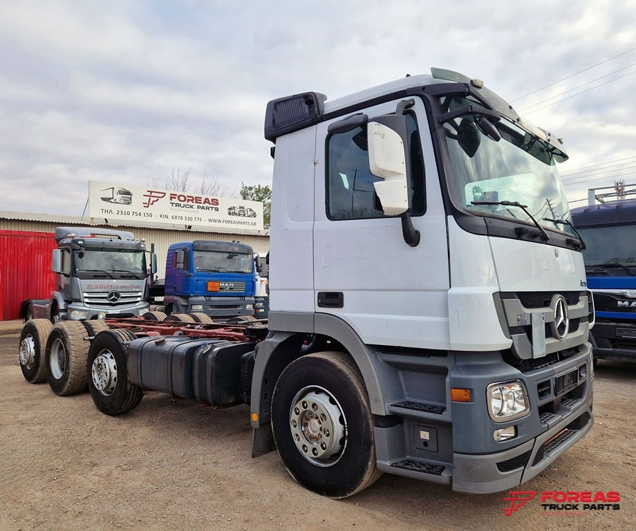 MERCEDES-BENZ ACTROS 3241 8x2 EURO 5 INTARDER - Kabiinišassiiga veoauto: pilt 1 MERCEDES-BENZ ACTROS 3241 8x2 EURO 5 INTARDER - Kabiinišassiiga veoauto: pilt 1