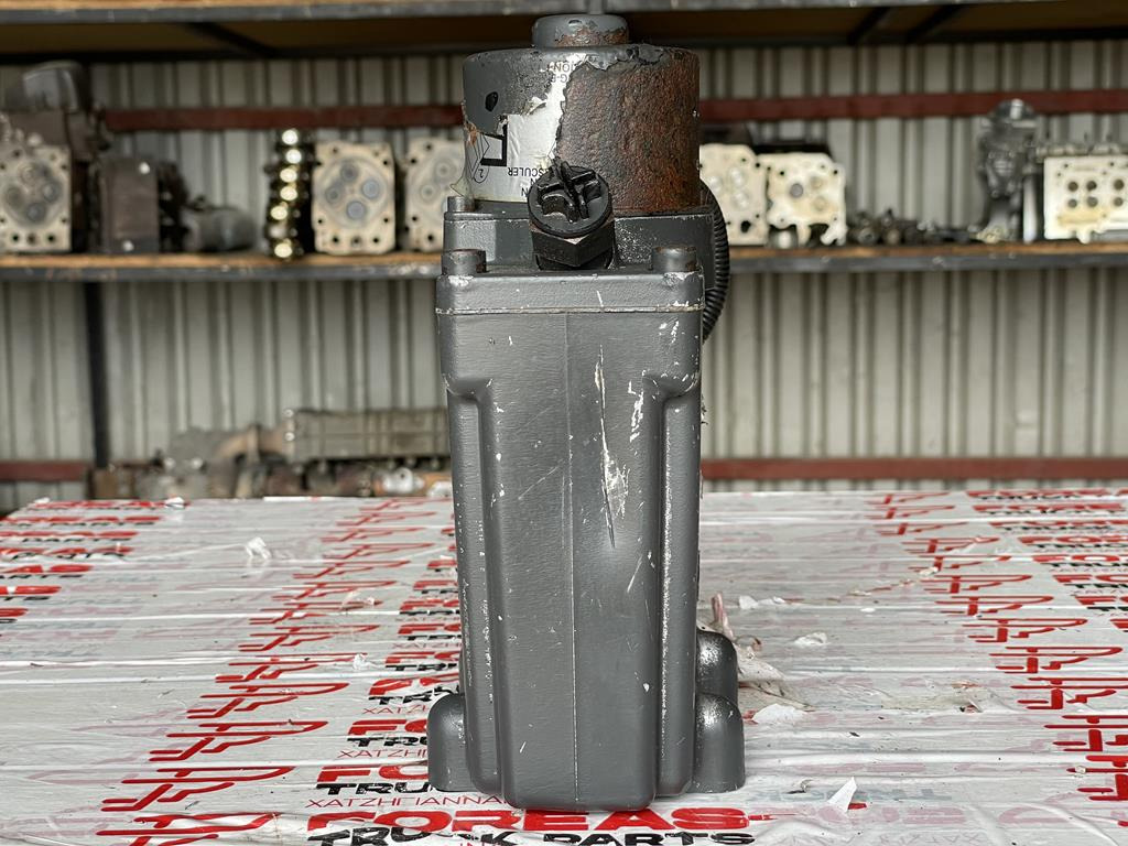 MERCEDES-BENZ ACTROS ELECTRIC CABIN PUMP - 001 553 5101 - Hüdrauliline pump - Veoauto: pilt 4 MERCEDES-BENZ ACTROS ELECTRIC CABIN PUMP - 001 553 5101 - Hüdrauliline pump - Veoauto: pilt 4