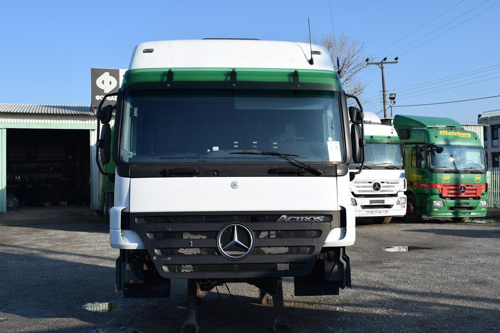 MERCEDES-BENZ ACTROS MP 2 MEGA SPACE - Kabiin - Veoauto: pilt 2 MERCEDES-BENZ ACTROS MP 2 MEGA SPACE - Kabiin - Veoauto: pilt 2
