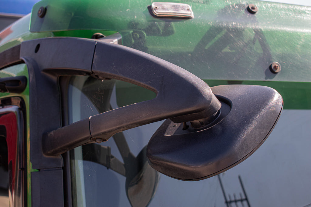 MERCEDES-BENZ ACTROS MP II - WINDSHIELD MIRROR - Tahavaatepeegel - Veoauto: pilt 1 MERCEDES-BENZ ACTROS MP II - WINDSHIELD MIRROR - Tahavaatepeegel - Veoauto: pilt 1