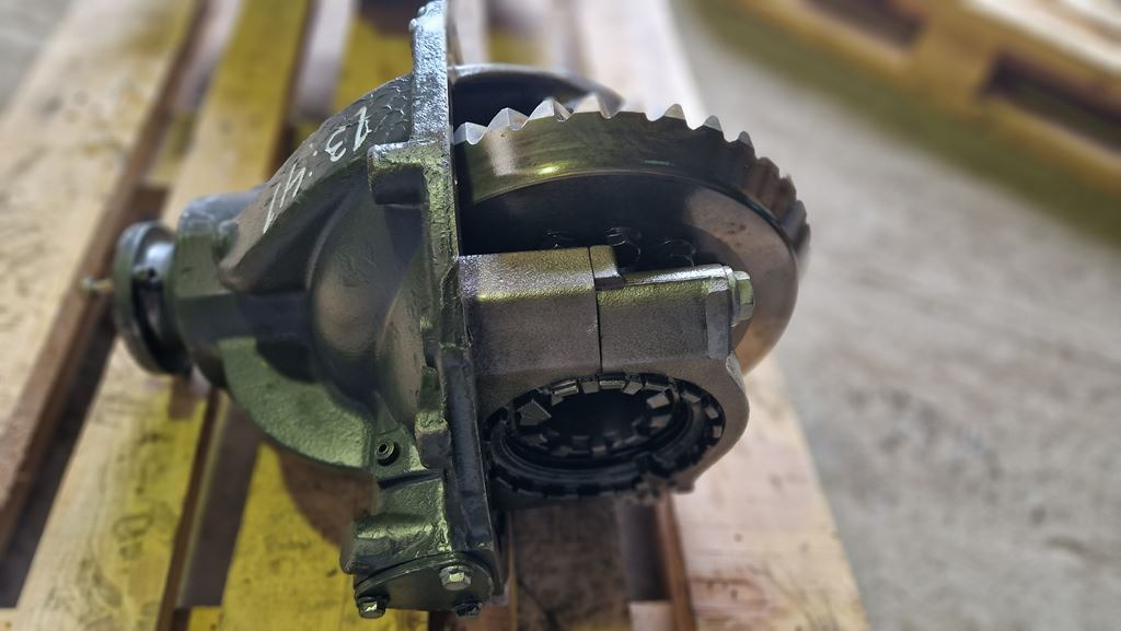 MERCEDES-BENZ ACTROS MP1 13:41 - Diferentsiaalvarustus - Veoauto: pilt 3 MERCEDES-BENZ ACTROS MP1 13:41 - Diferentsiaalvarustus - Veoauto: pilt 3