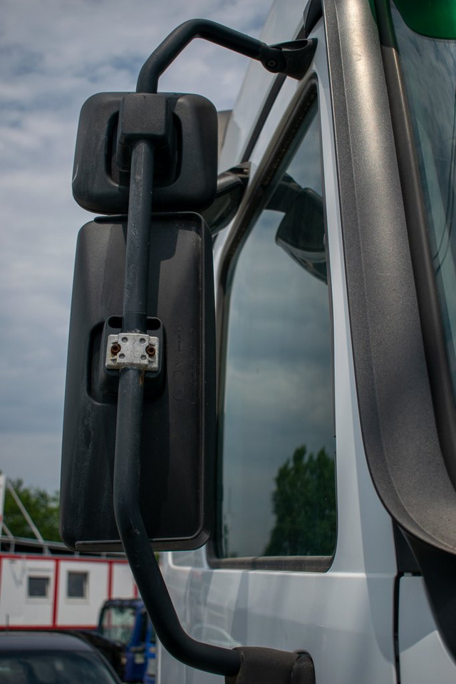 MERCEDES-BENZ ACTROS MP2 II - PASSENGER - Tahavaatepeegel - Veoauto: pilt 1 MERCEDES-BENZ ACTROS MP2 II - PASSENGER - Tahavaatepeegel - Veoauto: pilt 1