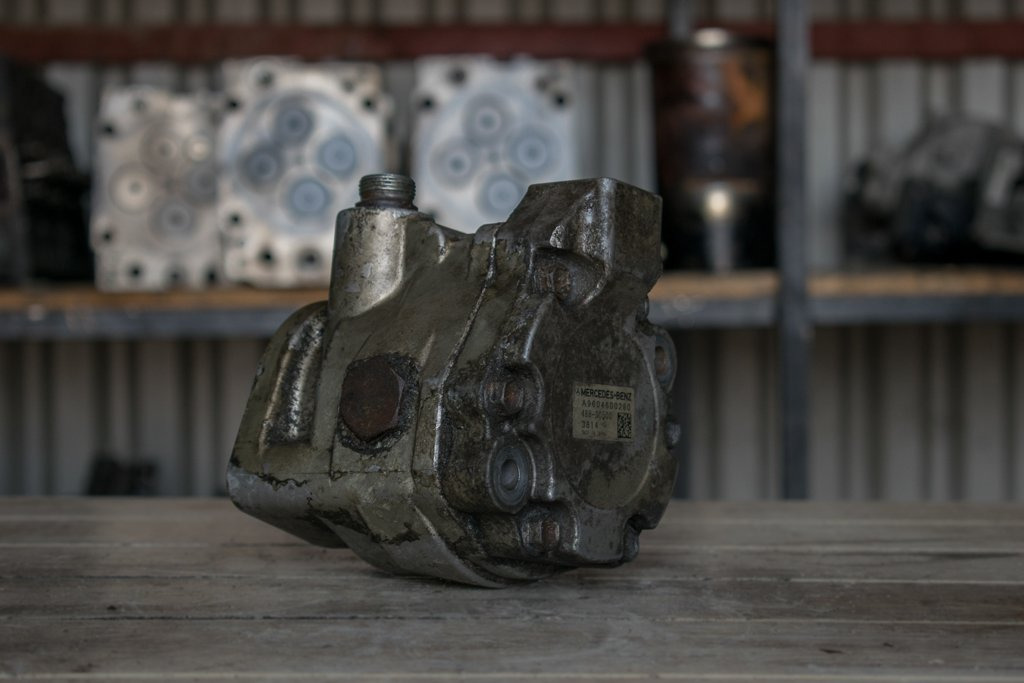 MERCEDES-BENZ ACTROS MP4 - Roolipump - Veoauto: pilt 1 MERCEDES-BENZ ACTROS MP4 - Roolipump - Veoauto: pilt 1