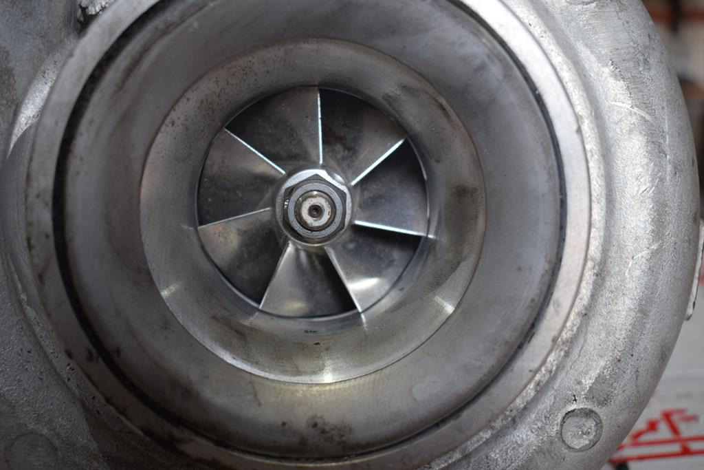 MERCEDES-BENZ ACTROS OM 472 - EURO 6 - Turbo - Veoauto: pilt 3 MERCEDES-BENZ ACTROS OM 472 - EURO 6 - Turbo - Veoauto: pilt 3