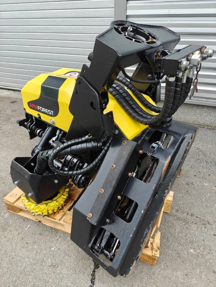 AFM 50 - Raiepäised: pilt 3 AFM 50 - Raiepäised: pilt 3