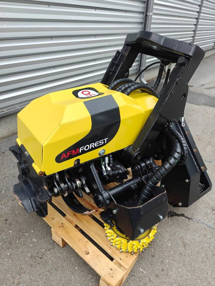 AFM 50 - Raiepäised: pilt 1 AFM 50 - Raiepäised: pilt 1