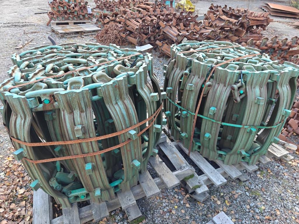 Clark TXSG Wheel Tracks - Relss - Metsandusseadmed: pilt 1 Clark TXSG Wheel Tracks - Relss - Metsandusseadmed: pilt 1