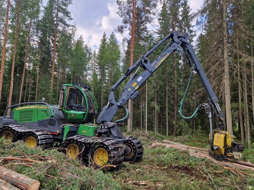 John Deere 1170 G - Metsakoristaja: pilt 1 John Deere 1170 G - Metsakoristaja: pilt 1