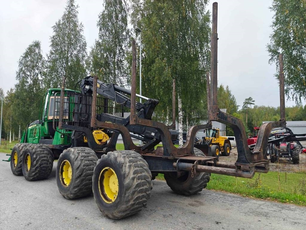 John Deere 1210 E - Metsakoristaja: pilt 3 John Deere 1210 E - Metsakoristaja: pilt 3