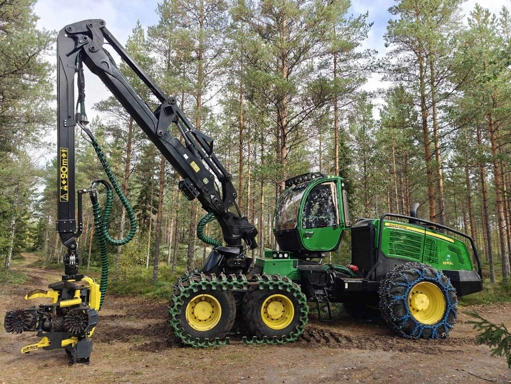 John Deere 1270 G - Metsakoristaja: pilt 2 John Deere 1270 G - Metsakoristaja: pilt 2