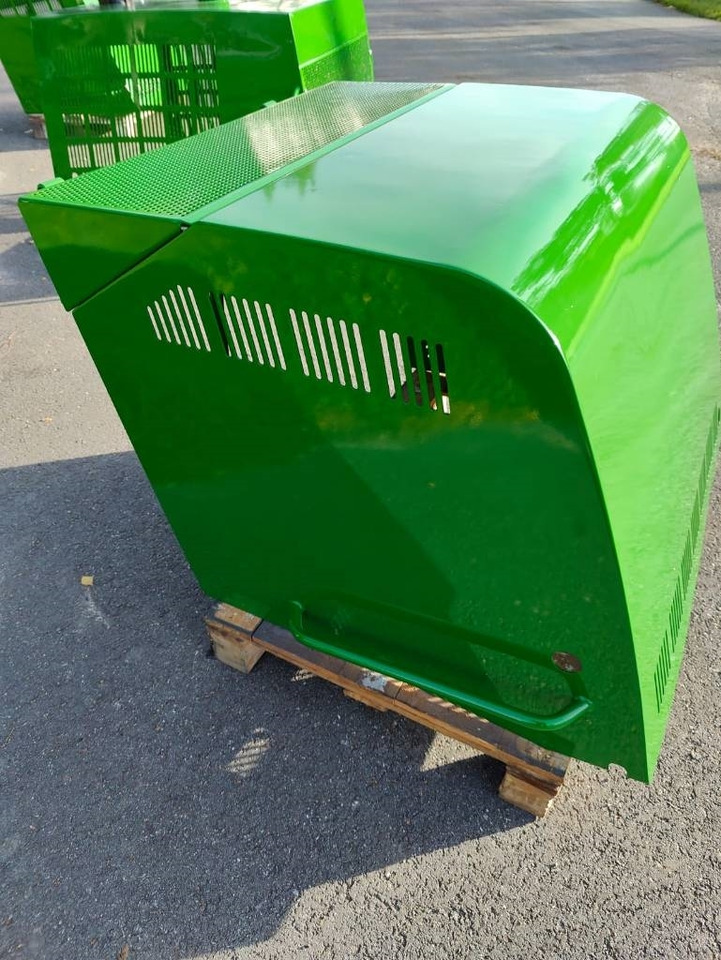 John Deere Hoods For D-serie machines - Kapotikaas - Põllutööseade: pilt 2 John Deere Hoods For D-serie machines - Kapotikaas - Põllutööseade: pilt 2