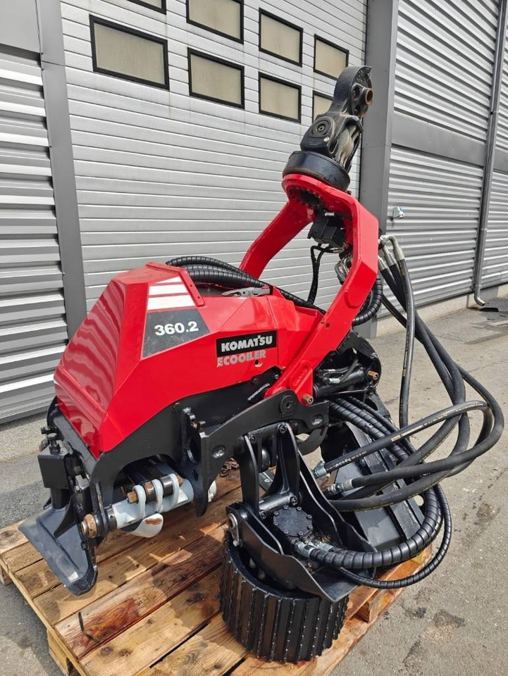 Komatsu 360.2 - Raiepäised: pilt 1 Komatsu 360.2 - Raiepäised: pilt 1