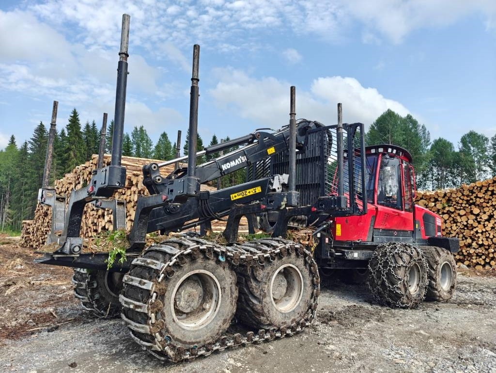 Komatsu 875 - Forwarder: pilt 5 Komatsu 875 - Forwarder: pilt 5
