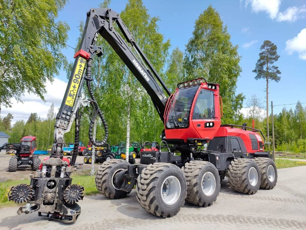 Komatsu 901 XC - Metsakoristaja: pilt 1 Komatsu 901 XC - Metsakoristaja: pilt 1