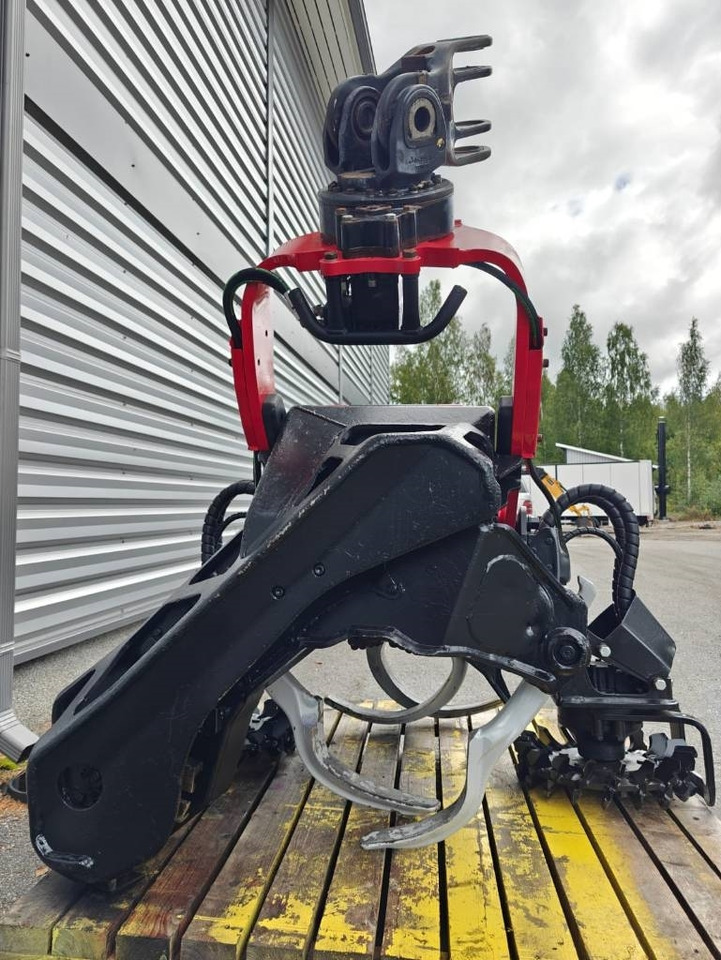 Komatsu C 123 - Raiepäised: pilt 4 Komatsu C 123 - Raiepäised: pilt 4