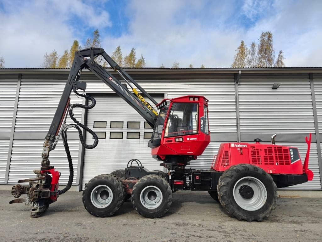 Valmet 901TX - Metsakoristaja: pilt 2 Valmet 901TX - Metsakoristaja: pilt 2