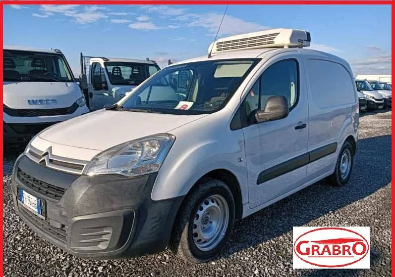 Citroën BERLINGO/ PEUGEOT PARTNER - Tarbesõiduk külmik: pilt 1 Citroën BERLINGO/ PEUGEOT PARTNER - Tarbesõiduk külmik: pilt 1