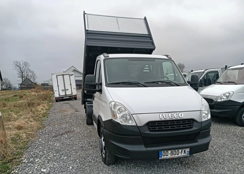 Iveco 35C13,35C12, 35C14, 35C15 - Tarbesõiduk kallur: pilt 2 Iveco 35C13,35C12, 35C14, 35C15 - Tarbesõiduk kallur: pilt 2