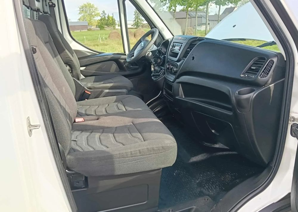 Iveco DAILY 35C13, 35C12, 35C14, 35C15 - Tarbesõiduk kallur: pilt 4 Iveco DAILY 35C13, 35C12, 35C14, 35C15 - Tarbesõiduk kallur: pilt 4