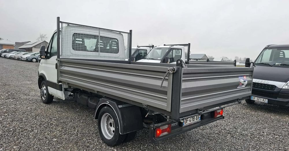 Iveco DAILY 35C13, 35C12, 35C15 - Tarbesõiduk kallur: pilt 4 Iveco DAILY 35C13, 35C12, 35C15 - Tarbesõiduk kallur: pilt 4