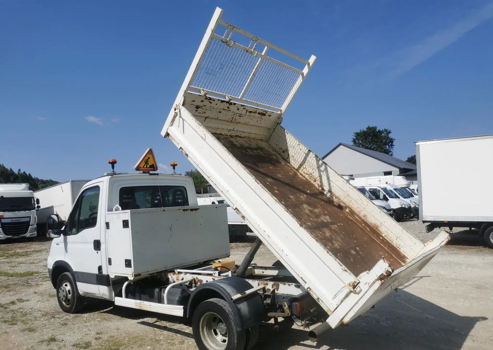 Iveco Daily 35C11 Kiper wywrotka Hak Bliźniak sprowadzony - Tarbesõiduk kallur: pilt 5 Iveco Daily 35C11 Kiper wywrotka Hak Bliźniak sprowadzony - Tarbesõiduk kallur: pilt 5