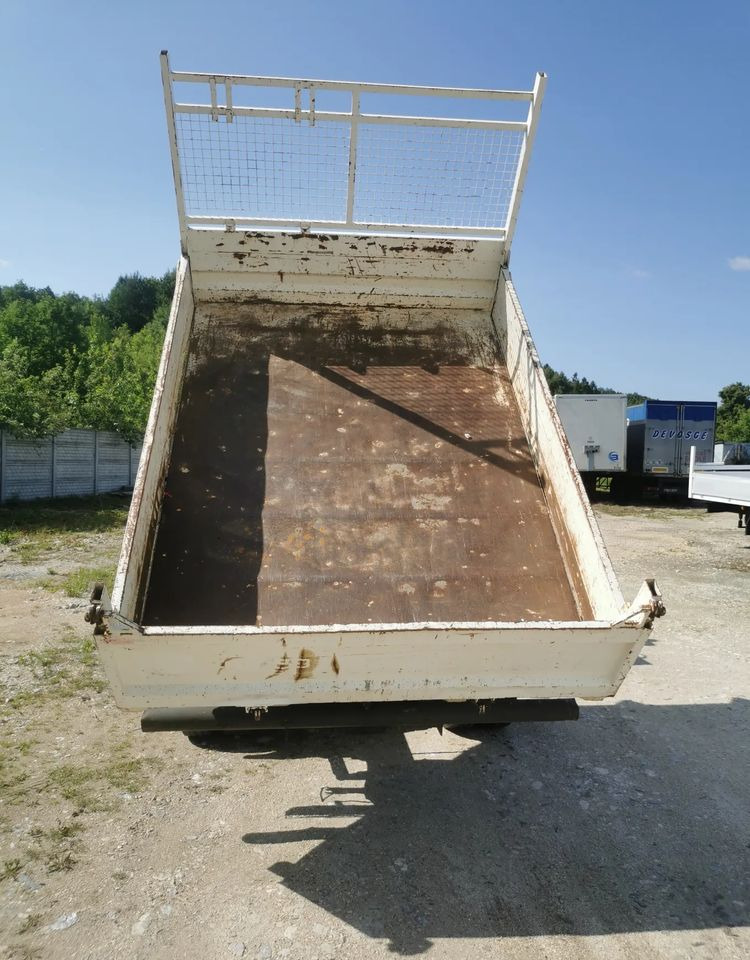 Iveco Daily 35C11 Kiper wywrotka Hak Bliźniak sprowadzony - Tarbesõiduk kallur: pilt 4 Iveco Daily 35C11 Kiper wywrotka Hak Bliźniak sprowadzony - Tarbesõiduk kallur: pilt 4
