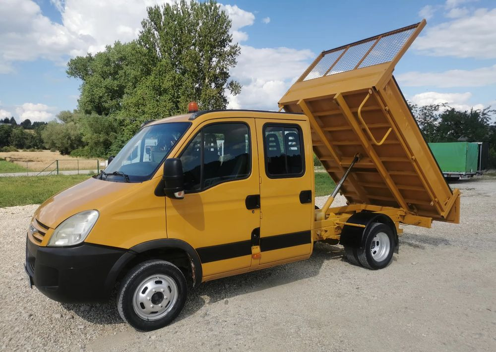 Iveco Daily 35C12 Brygadówka wywrotka Dubel hak kiper doka 35C13 - Tarbesõiduk kallur: pilt 2 Iveco Daily 35C12 Brygadówka wywrotka Dubel hak kiper doka 35C13 - Tarbesõiduk kallur: pilt 2