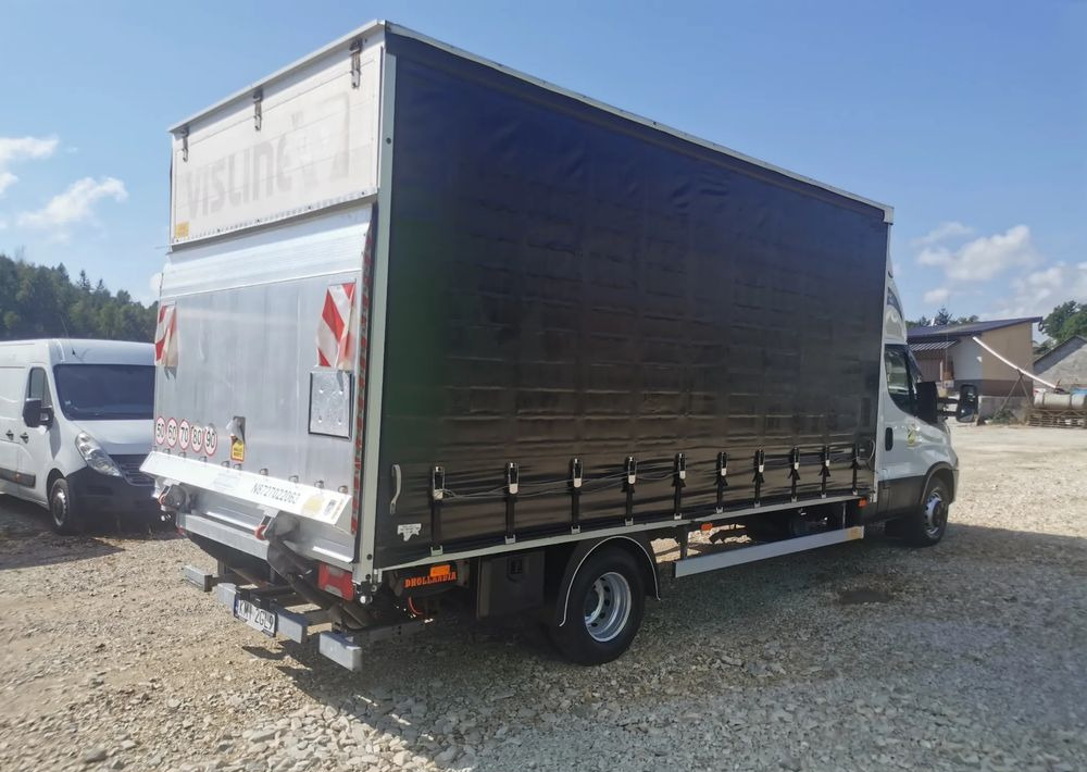 Iveco Daily 70C18 firana Winda 1.000kg Dhollandia wejkama 12pal - Tent veoauto: pilt 2 Iveco Daily 70C18 firana Winda 1.000kg Dhollandia wejkama 12pal - Tent veoauto: pilt 2