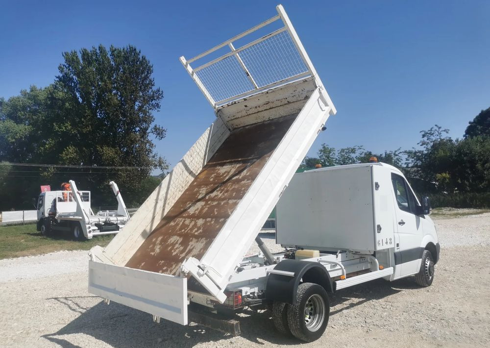 Mercedes-Benz Sprinter 514 kiper Wywrotka blizniak 2.2CDI - 140KM skrzynka sprowadzony - Tarbesõiduk kallur: pilt 3 Mercedes-Benz Sprinter 514 kiper Wywrotka blizniak 2.2CDI - 140KM skrzynka sprowadzony - Tarbesõiduk kallur: pilt 3