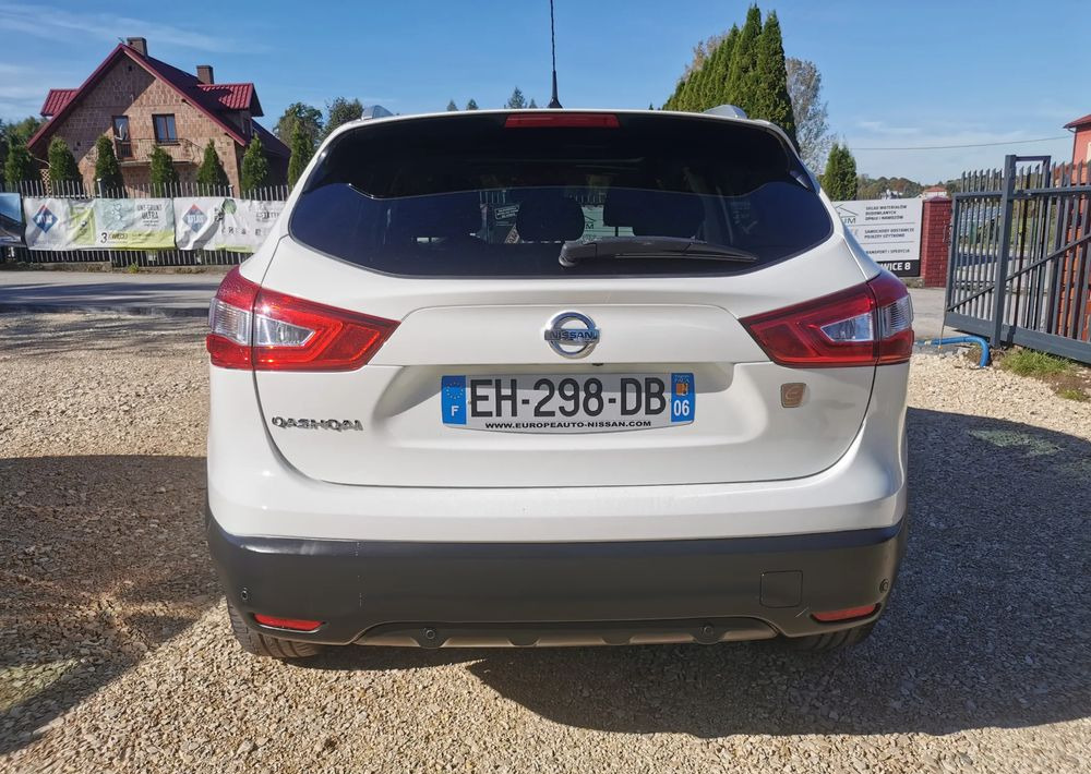Nissan Qashqai 1.2 DIG-T N-Connecta EU6 - Maastur: pilt 5 Nissan Qashqai 1.2 DIG-T N-Connecta EU6 - Maastur: pilt 5