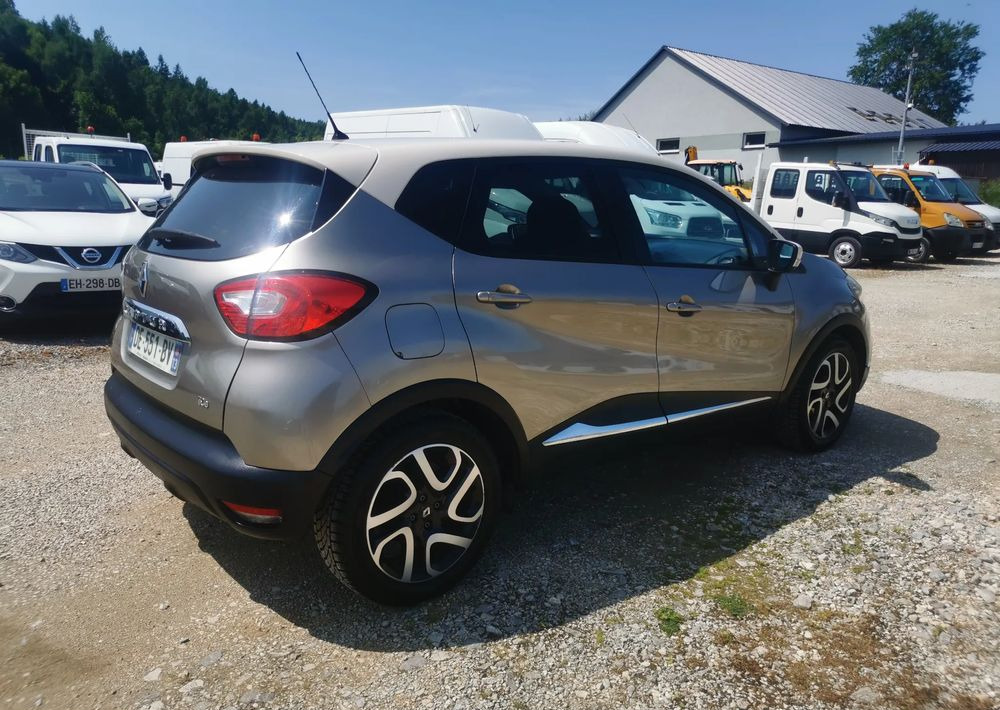 Renault Captur 0.9 Energy TCe Intens - Maastur: pilt 4 Renault Captur 0.9 Energy TCe Intens - Maastur: pilt 4