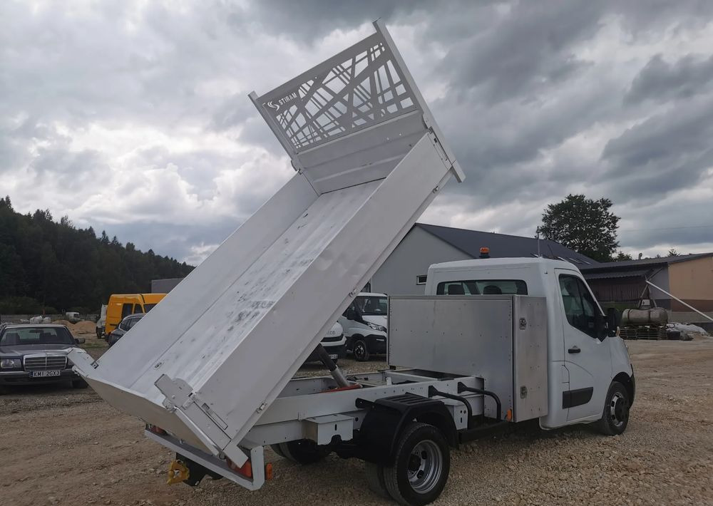 Renault Master Kiper wywrotka 2.3-145KM Hak Bliźniak klimatyzacja Kamera cofania - Tarbesõiduk kallur: pilt 3 Renault Master Kiper wywrotka 2.3-145KM Hak Bliźniak klimatyzacja Kamera cofania - Tarbesõiduk kallur: pilt 3