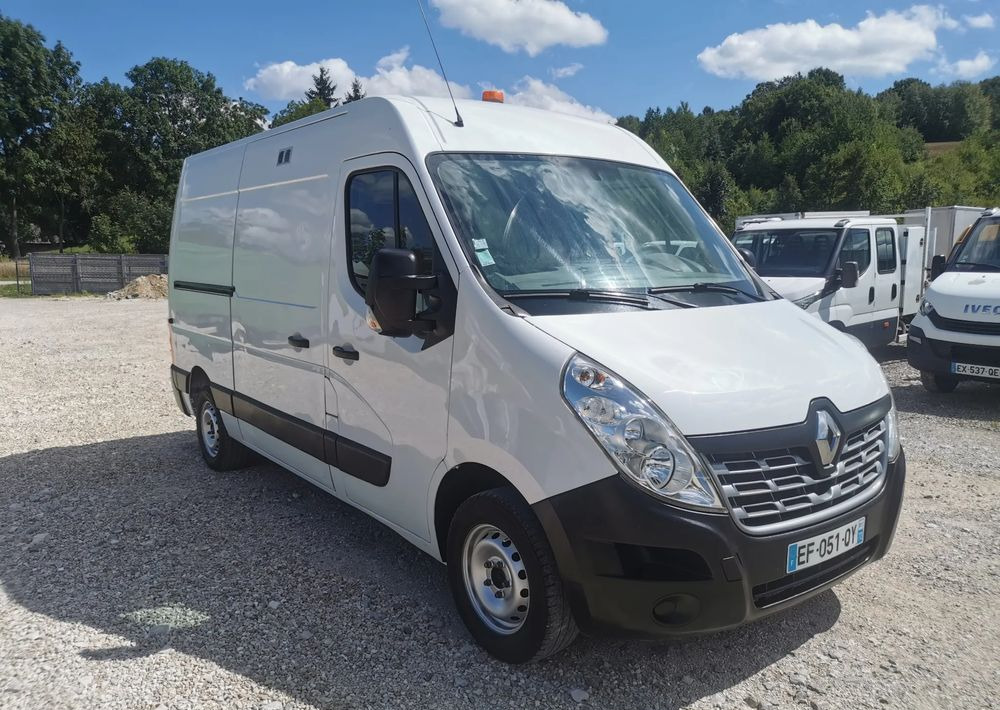 Renault Master L2H2 ładny 2.3dCi-135KM 6-biegów Kamera cofania Klimatyzacja - Kaubik: pilt 3 Renault Master L2H2 ładny 2.3dCi-135KM 6-biegów Kamera cofania Klimatyzacja - Kaubik: pilt 3
