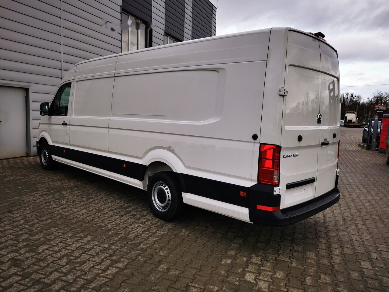 Crafter L4H3 Furgon z wysokim dachem - Kaubik: pilt 1 Crafter L4H3 Furgon z wysokim dachem - Kaubik: pilt 1